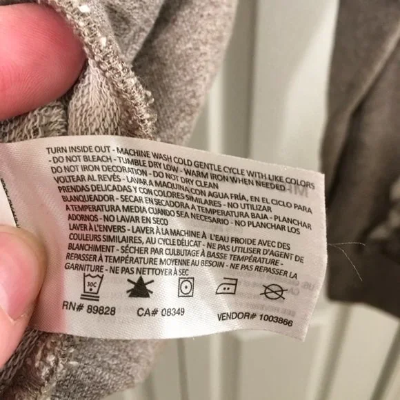 Vintage America Blues Embroidered/Beaded Sweatshirt - Picture 8 of 8